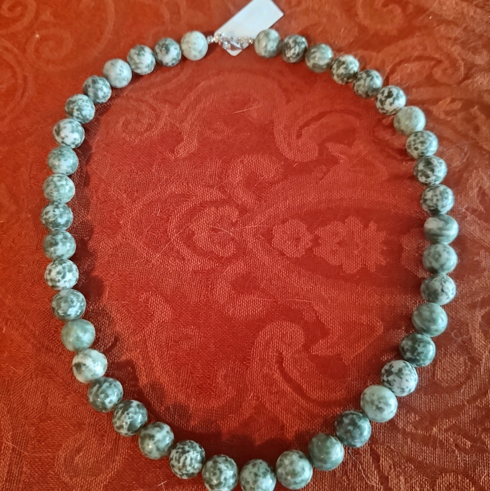 🌹Green Serpentine Beaded Necklace